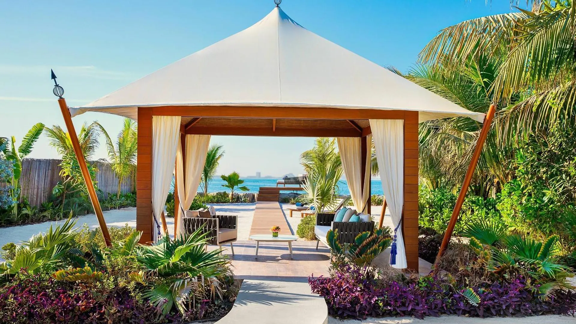 The Ritz-Carlton Ras Al Khaimah, Al Hamra Beach Ras al-Khaimah
